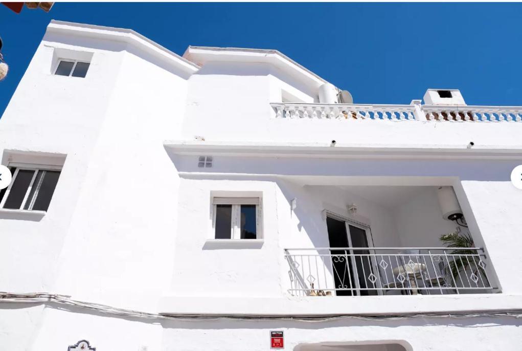 Apartamentos Lolitalola Holidays Salobreña Екстериор снимка